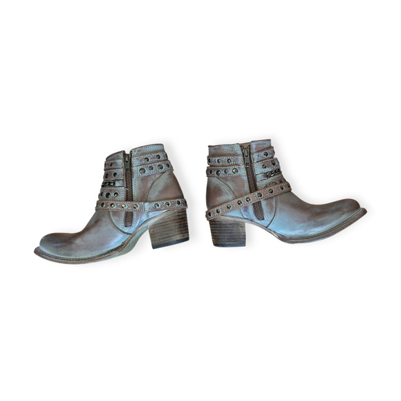 Freebird by Steven Sandra Chain Buckle Studded Boho Ankle Booties Beige Size‎ 7 - Picture 2 of 7